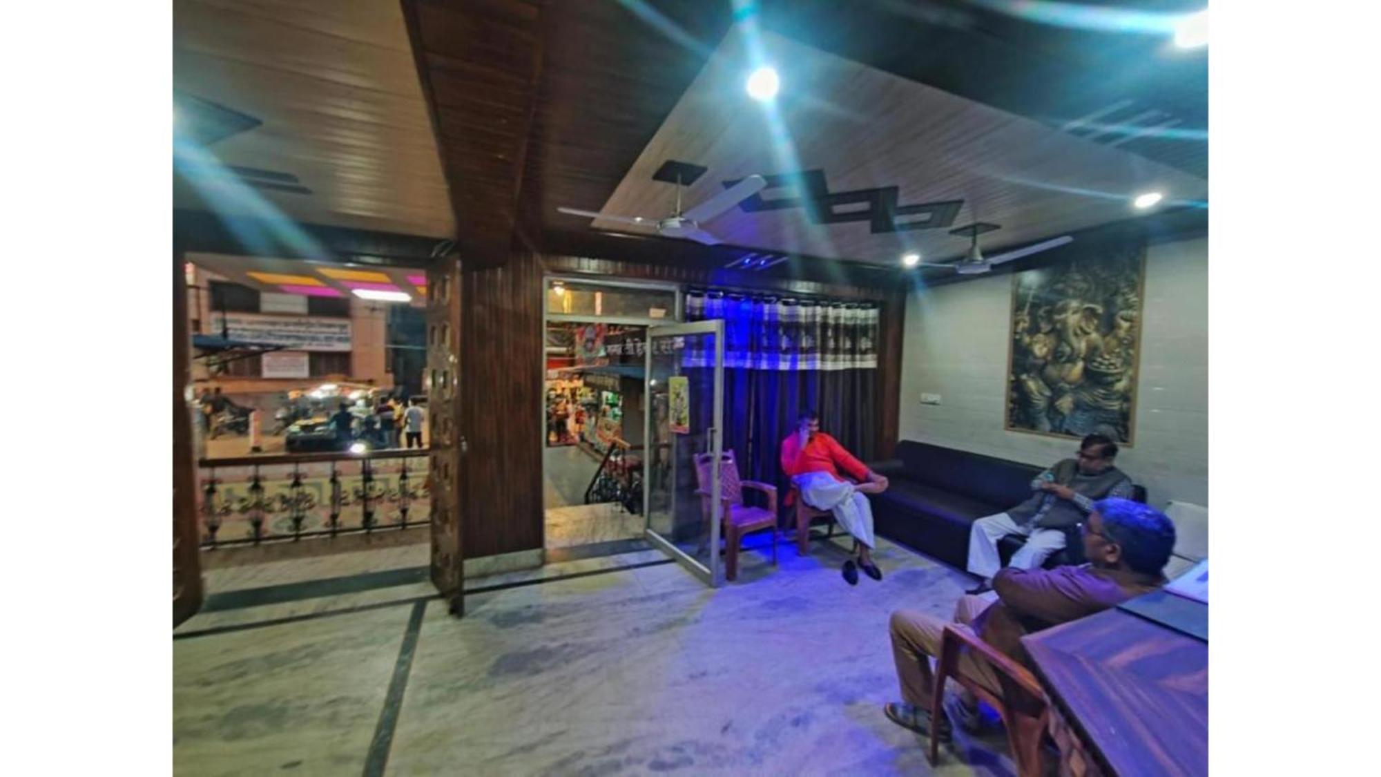 Subhadra Guest House Matura Exterior foto