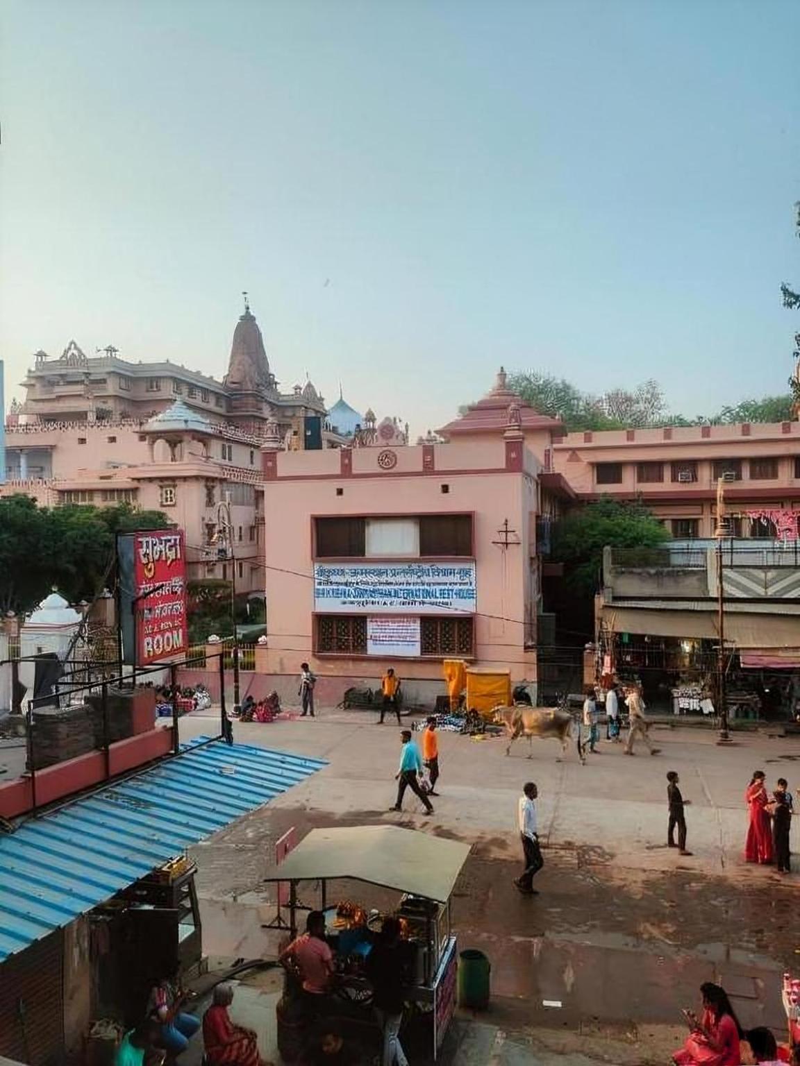 Subhadra Guest House Matura Exterior foto